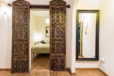 Apartment in Madrid - Downtown Jacuzzi
