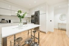 Apartment in Madrid - Malasaña Executive