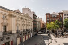 Apartment in Madrid - Santa Ana Plaza