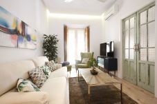 Apartment in Madrid - Reina Sofia Boutique I