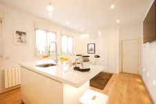 Apartment in Madrid - Malasaña Fantastic