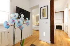 Apartment in Madrid - Angel Square