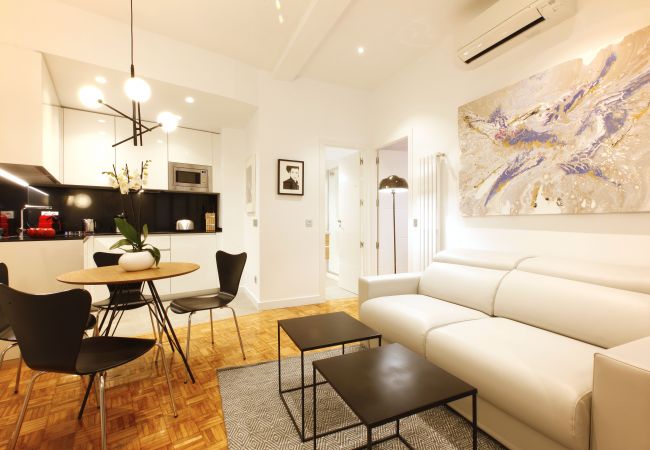 Apartment in Madrid - Malasaña Downtown