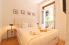 Apartment in Madrid - Reina Sofia Suite I