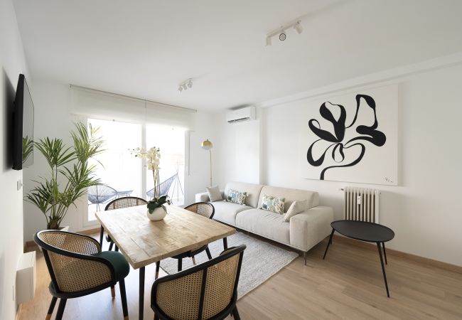 Apartment in Madrid - Salamanca Living House
