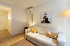 Apartment in Madrid - Reina Sofía Suite III