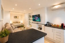 Apartment in Torremolinos - Nogalera Privée - Adults Only